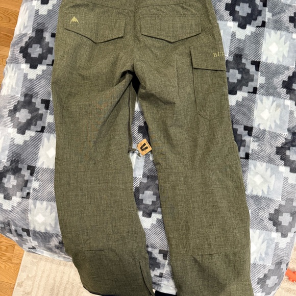 Burton covert snow pants size MENS SMALL! NWT - Picture 2 of 6
